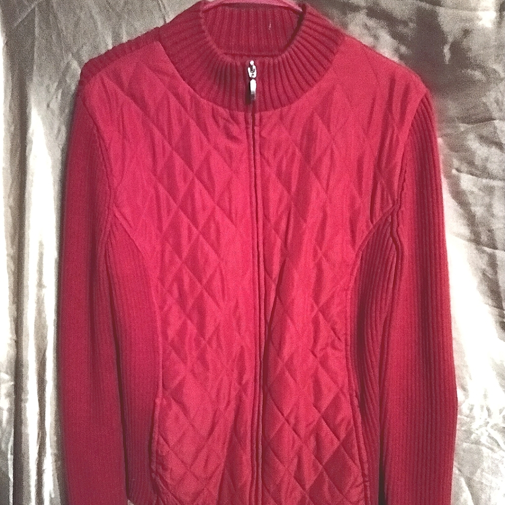 Red, med., Croft&Barrow zipup sweater. Still in great shape!